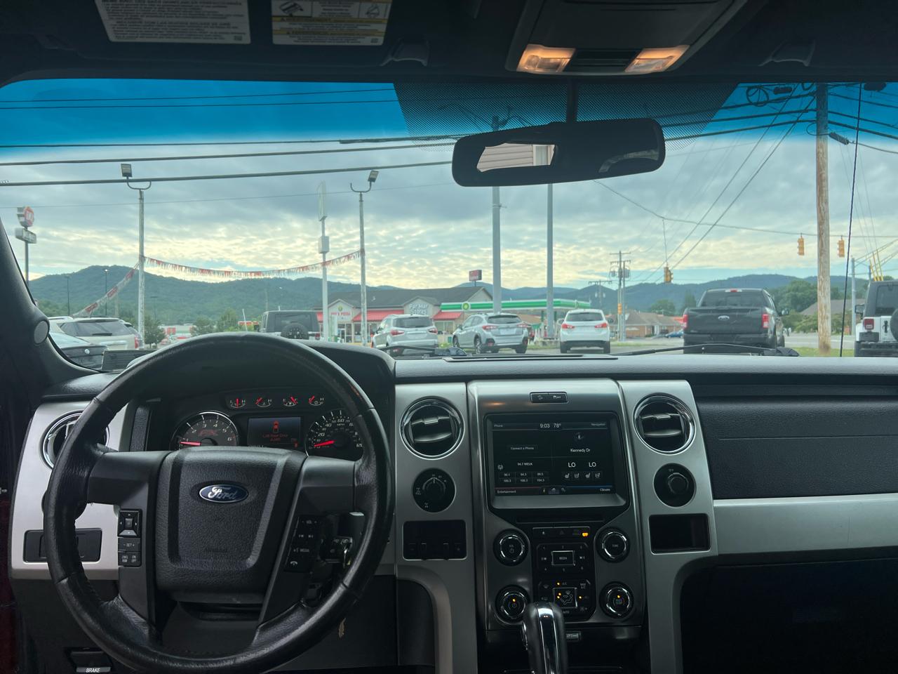 Ford F-150 4WD SuperCrew 145" King Ranch 2014