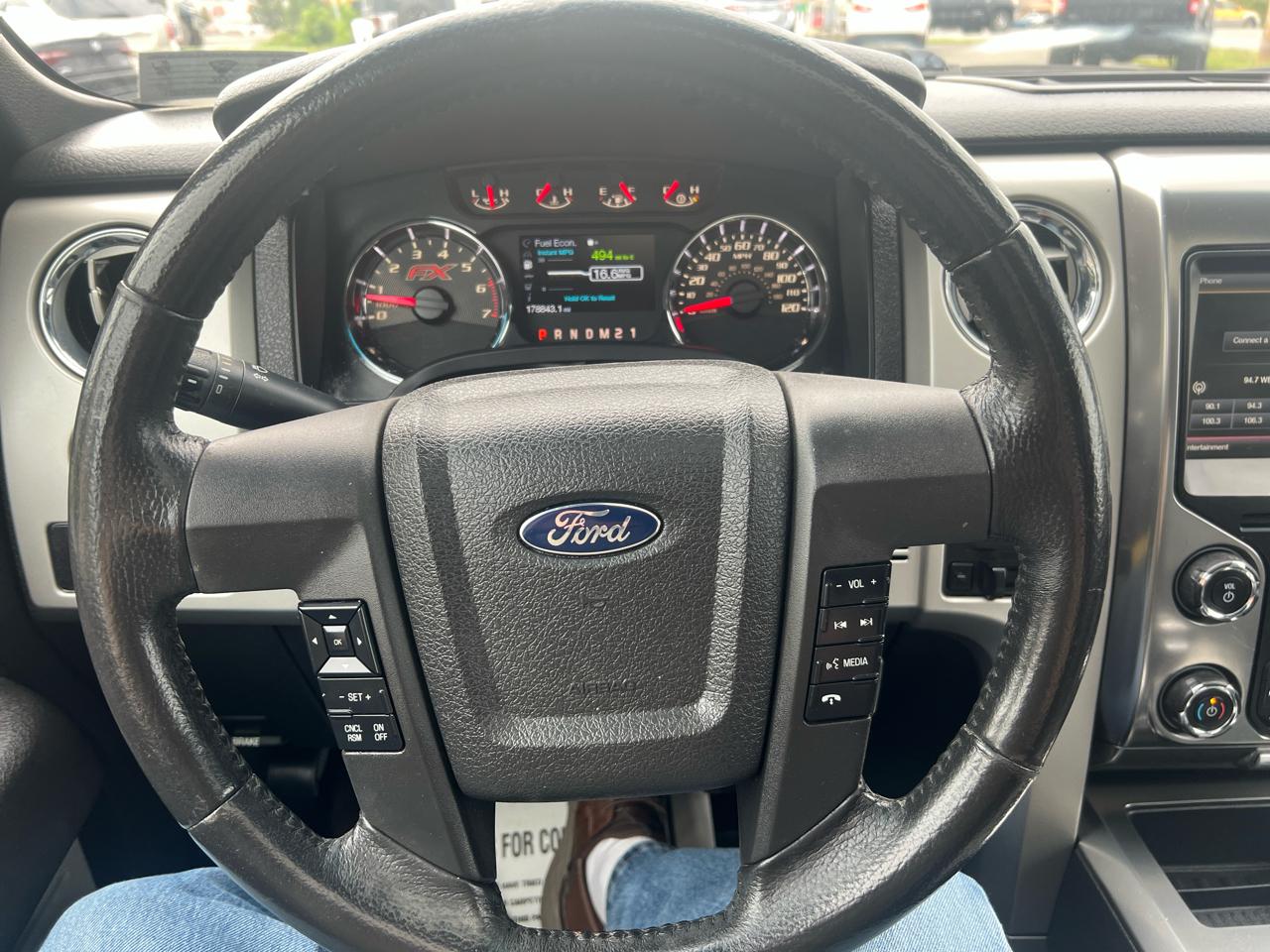 Ford F-150 4WD SuperCrew 145" King Ranch 2014