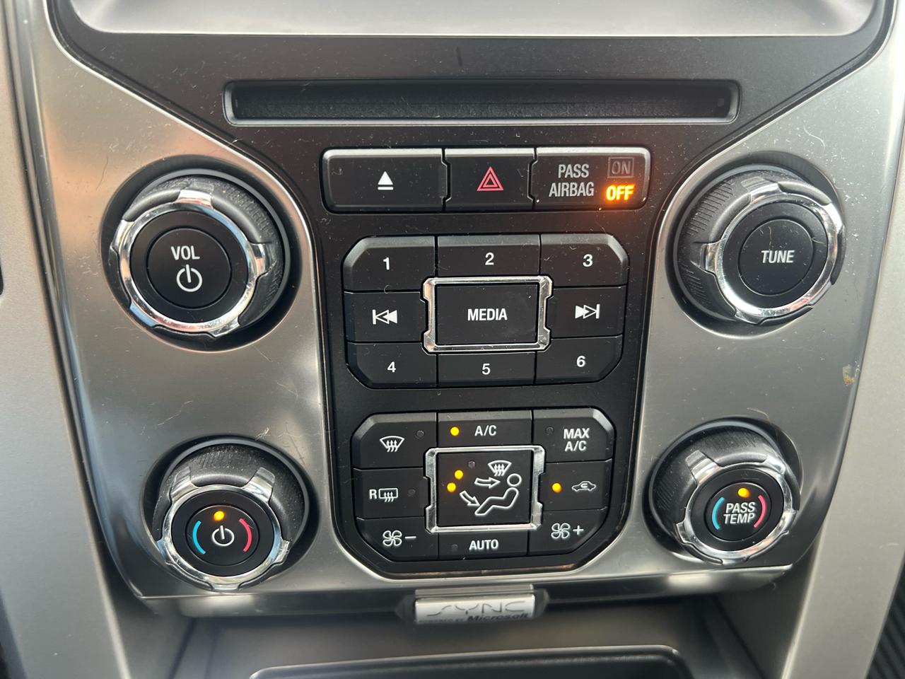 Ford F-150 4WD SuperCrew 145" King Ranch 2014