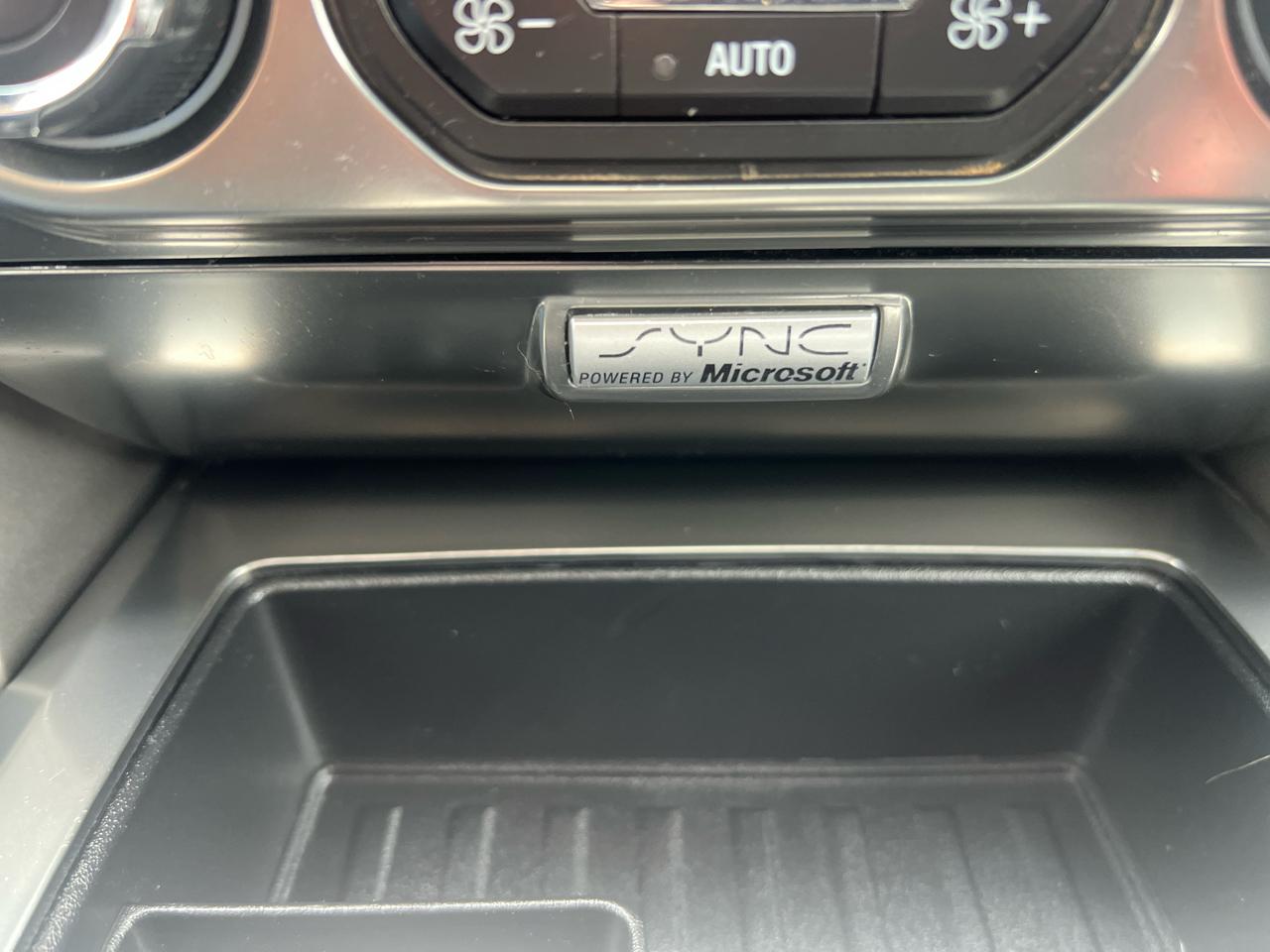 Ford F-150 4WD SuperCrew 145" King Ranch 2014