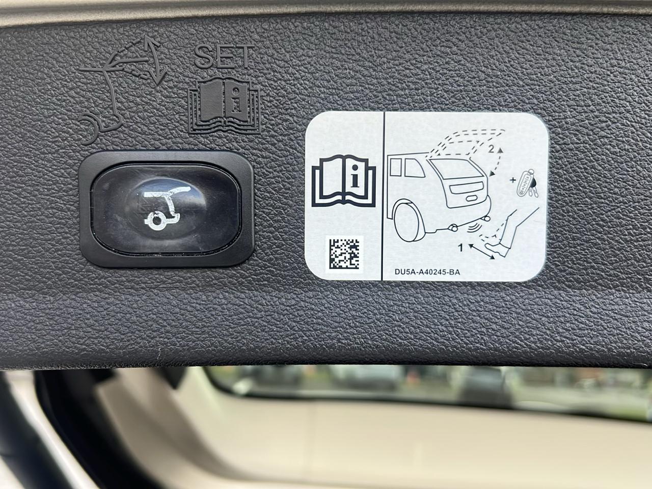 Ford Escape Titanium 4WD 2018
