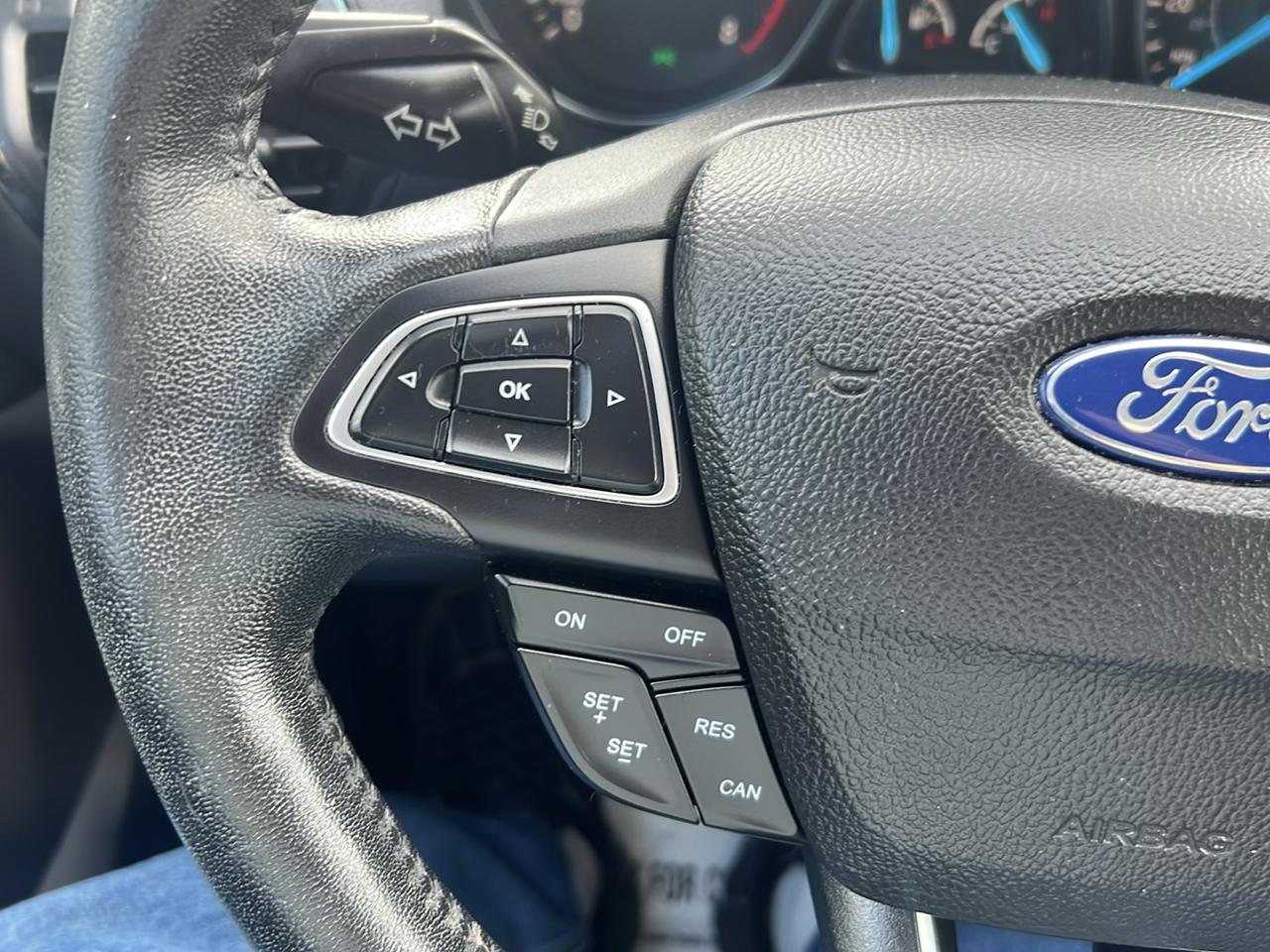 Ford Escape Titanium 4WD 2018