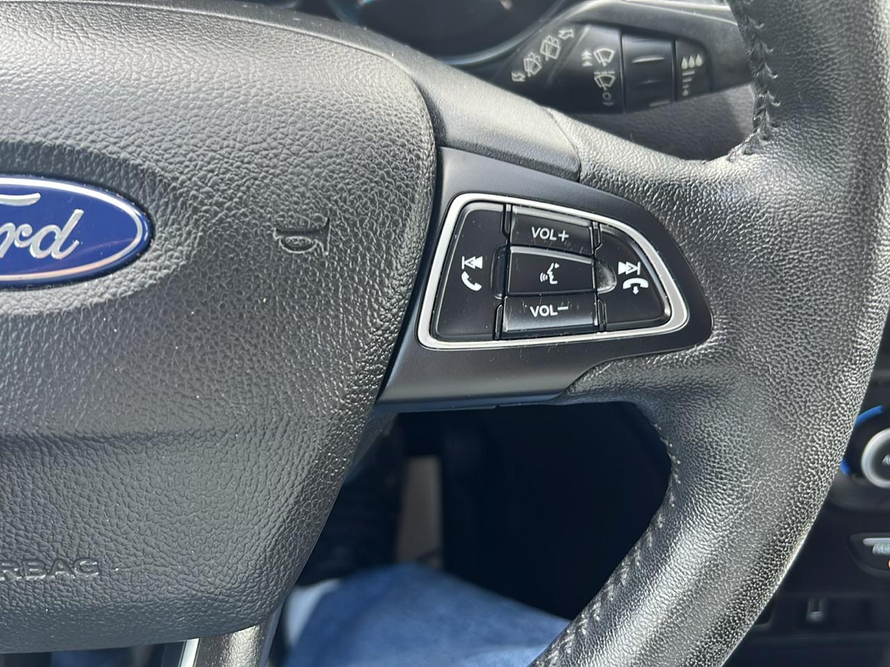 Ford Escape Titanium 4WD 2018