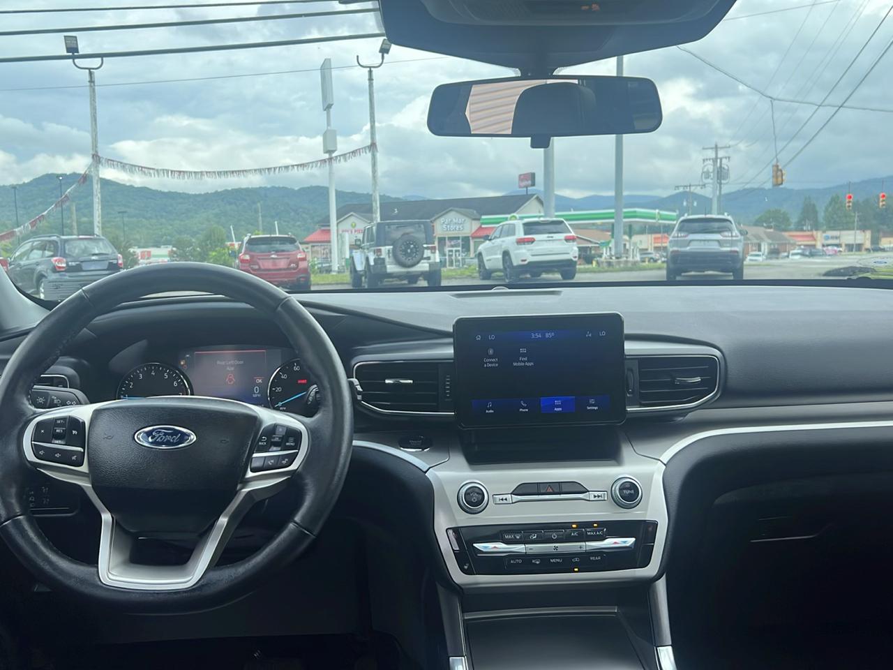 2022 Ford Explorer XLT - Photo 25