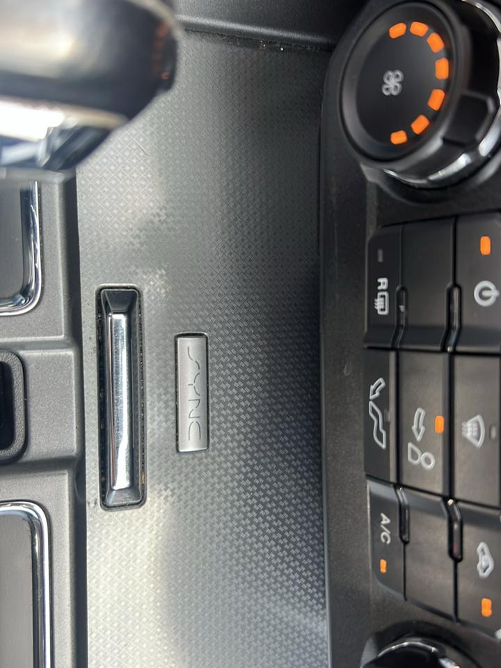 Ford F-150 4WD SuperCrew 150" XLT 2017