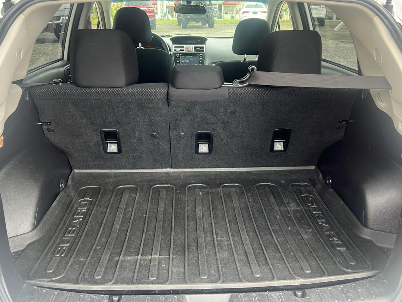Subaru Crosstrek 2.0i Manual 2017