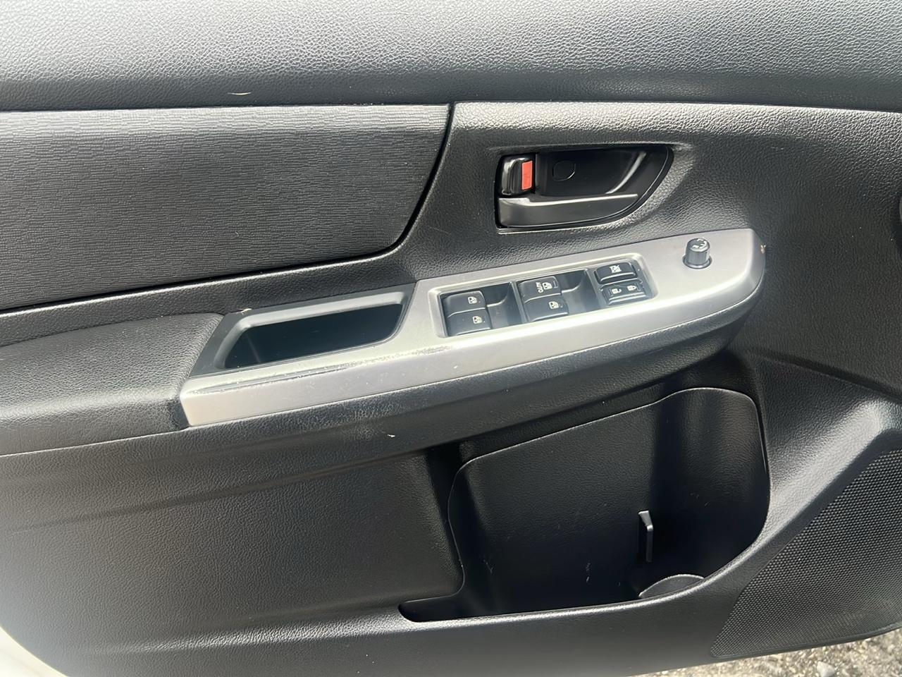 Subaru Crosstrek 2.0i Manual 2017