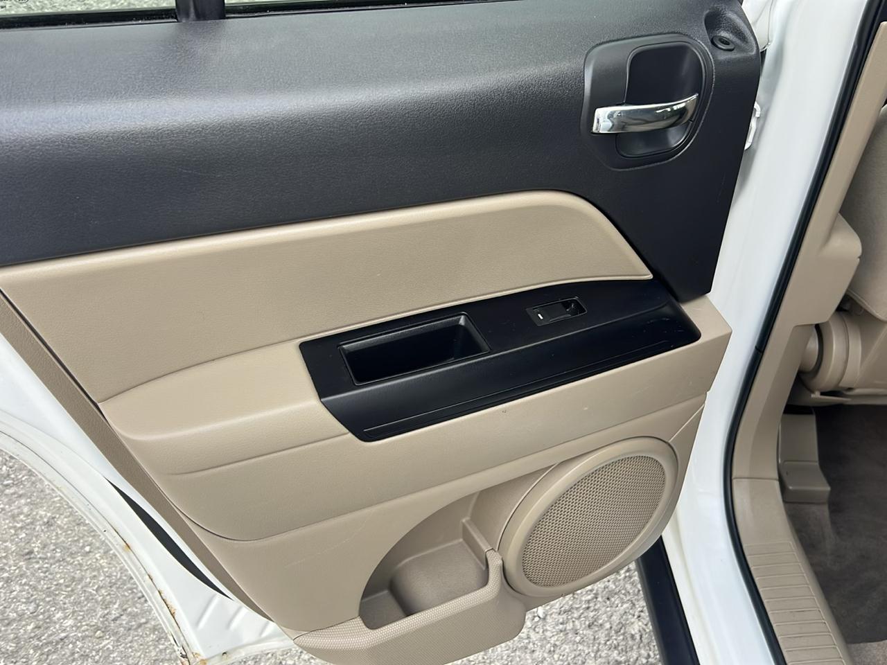 Jeep Patriot 4WD 4dr Sport 2015