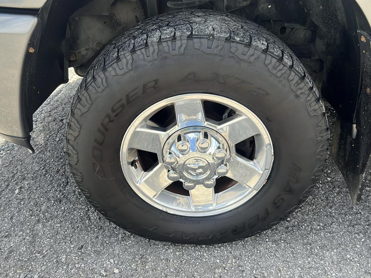 RAM 2500 4WD Crew Cab 149" Outdoorsman 2011