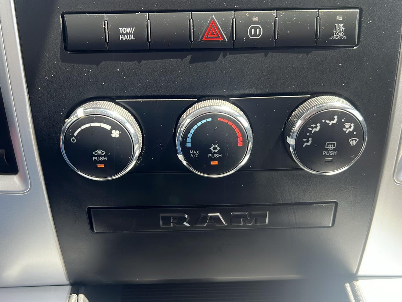 RAM 2500 4WD Crew Cab 149" Outdoorsman 2011