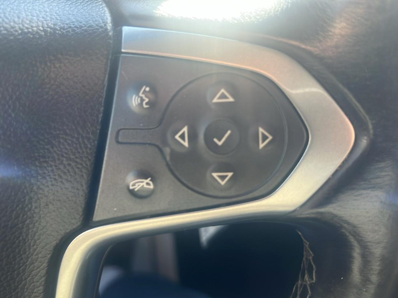 Chevrolet Silverado photo 25