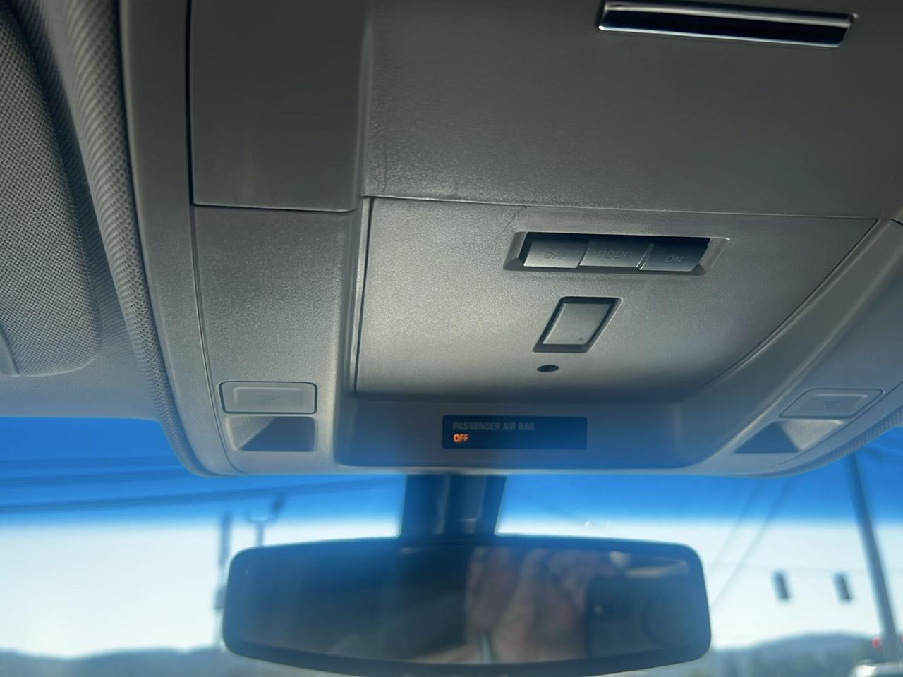 Chevrolet Silverado photo 29