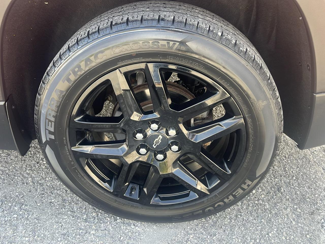 Chevrolet Traverse photo 10