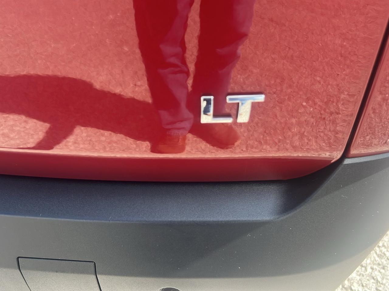 Chevrolet Traverse photo 12