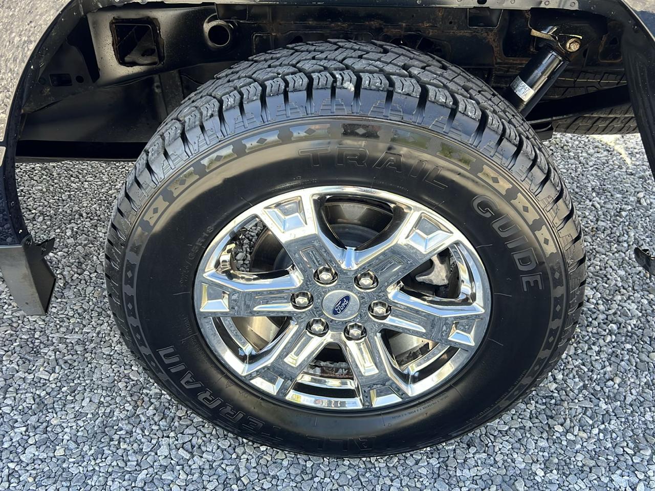 Ford F-150 photo 15