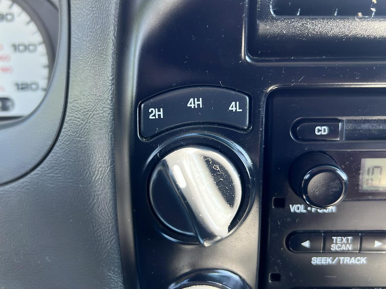 Ford Ranger 4WD 4dr SuperCab 126" Sport 2011