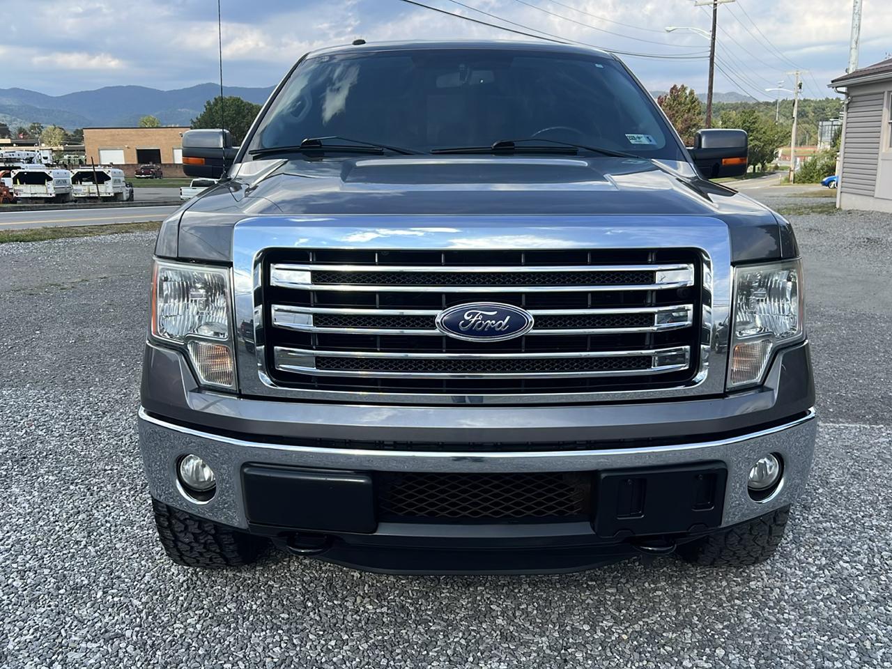 Ford F-150 4WD SuperCrew 145" King Ranch 2013