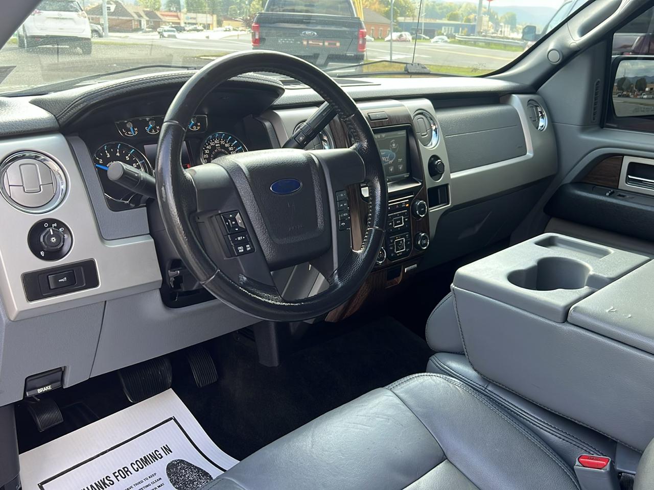 Ford F-150 4WD SuperCrew 145" King Ranch 2013