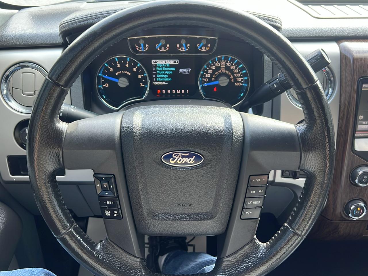 Ford F-150 4WD SuperCrew 145" King Ranch 2013