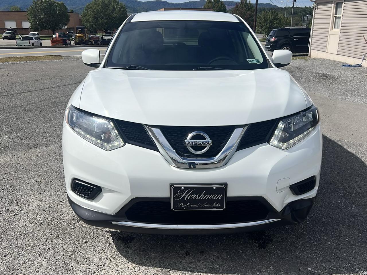 Nissan Rogue AWD 4dr SV 2016