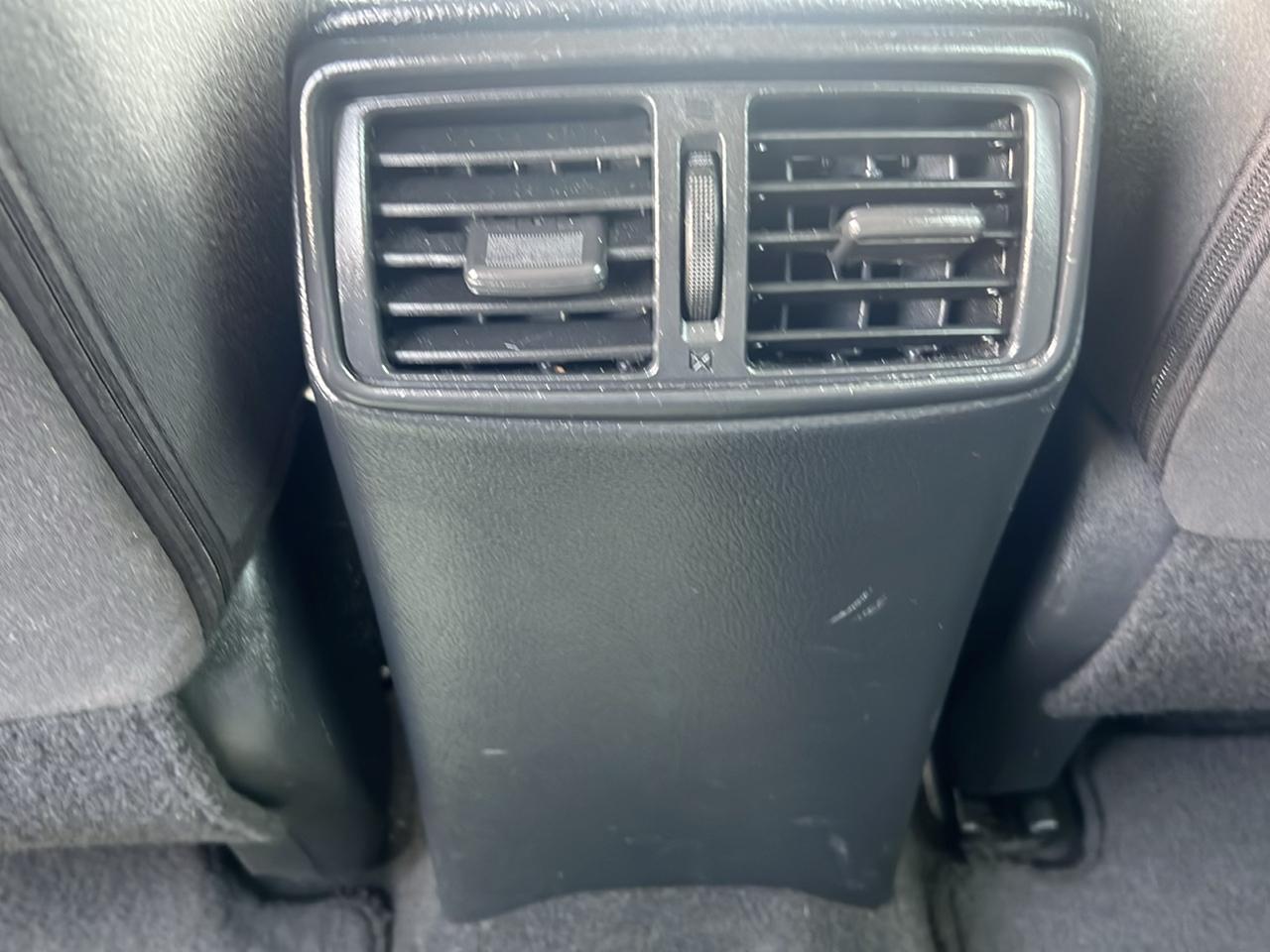 Nissan Rogue AWD 4dr SV 2016
