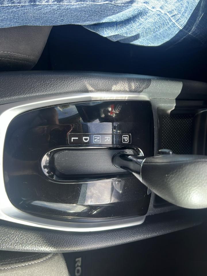 Nissan Rogue AWD 4dr SV 2016