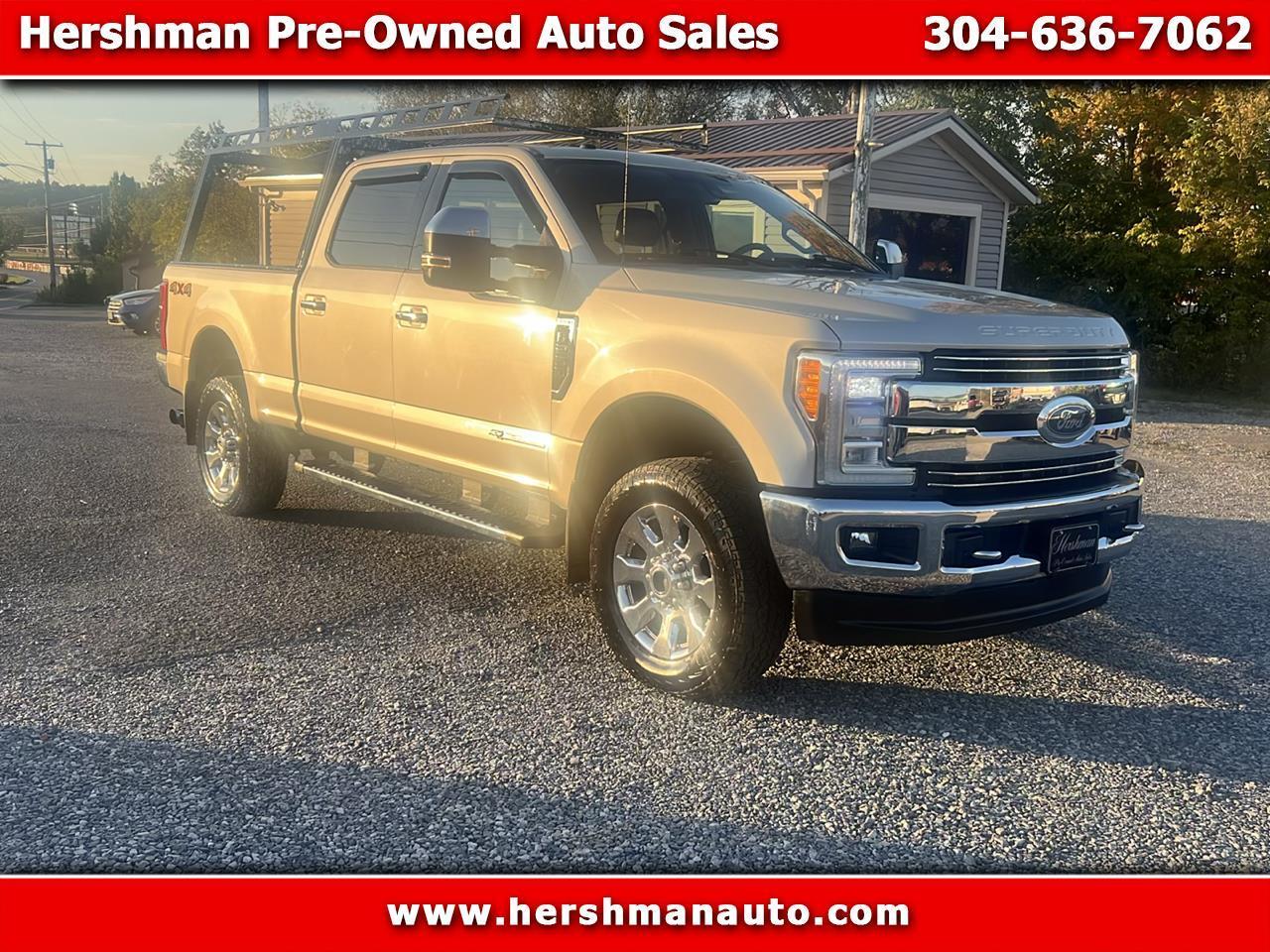 2017 Ford Super Duty F-250 SRW 4WD Crew Cab 156" Lariat