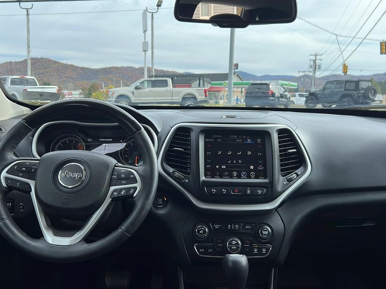 Jeep Cherokee 4WD 4dr Overland 2016
