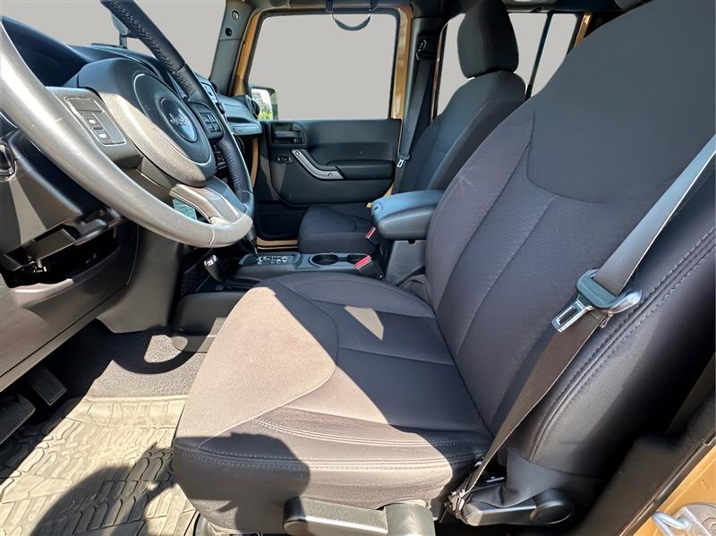 Jeep Wrangler Unlimited Sport 4WD 2014 Jeep Wrangler Unlimited Sport 4WD 2014