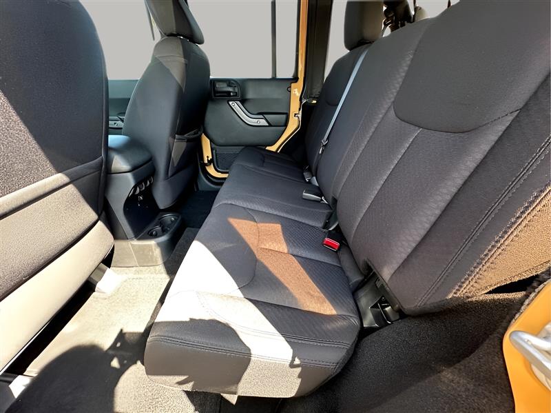 Jeep Wrangler Unlimited Sport 4WD 2014 Jeep Wrangler Unlimited Sport 4WD 2014