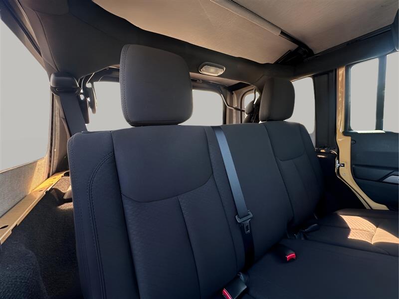 Jeep Wrangler Unlimited Sport 4WD 2014 Jeep Wrangler Unlimited Sport 4WD 2014