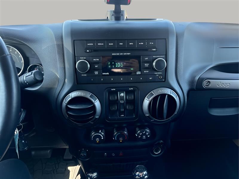 Jeep Wrangler Unlimited Sport 4WD 2014 Jeep Wrangler Unlimited Sport 4WD 2014