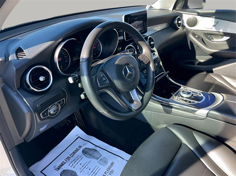 Mercedes-Benz GLC-Class GLC300 2019 Mercedes-Benz GLC-Class GLC300 2019