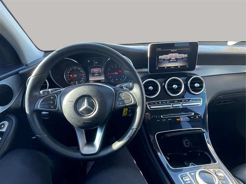 Mercedes-Benz GLC-Class GLC300 2019 Mercedes-Benz GLC-Class GLC300 2019