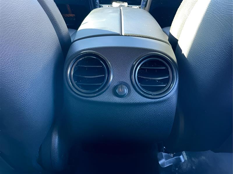 Mercedes-Benz GLC-Class GLC300 2019 Mercedes-Benz GLC-Class GLC300 2019