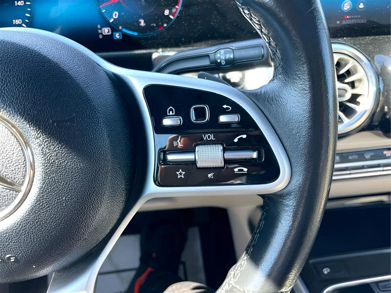 Mercedes-Benz GLB-Class GLB 250 2021 Mercedes-Benz GLB-Class GLB 250 2021