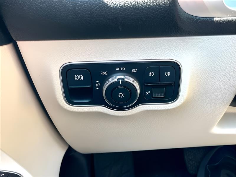 Mercedes-Benz GLB-Class GLB 250 2021 Mercedes-Benz GLB-Class GLB 250 2021