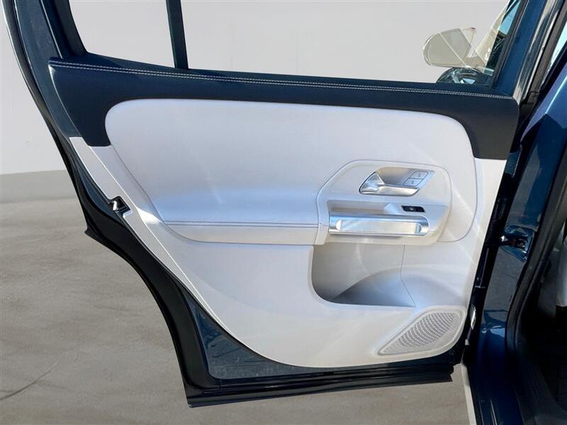 Mercedes-Benz GLB-Class GLB 250 2021 Mercedes-Benz GLB-Class GLB 250 2021