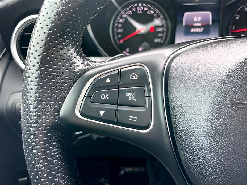 Mercedes-Benz GLC-Class GLC300 2019 Mercedes-Benz GLC-Class GLC300 2019