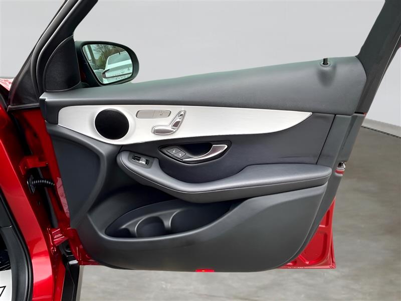 Mercedes-Benz GLC-Class GLC300 2019 Mercedes-Benz GLC-Class GLC300 2019