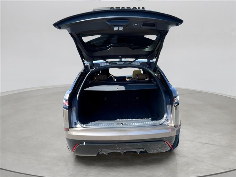 Land Rover Range Rover Velar R-Dynamic SE 2019 Land Rover Range Rover Velar R-Dynamic SE 2019