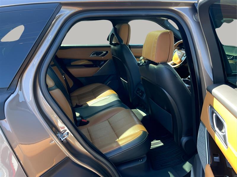 Land Rover Range Rover Velar R-Dynamic SE 2019 Land Rover Range Rover Velar R-Dynamic SE 2019