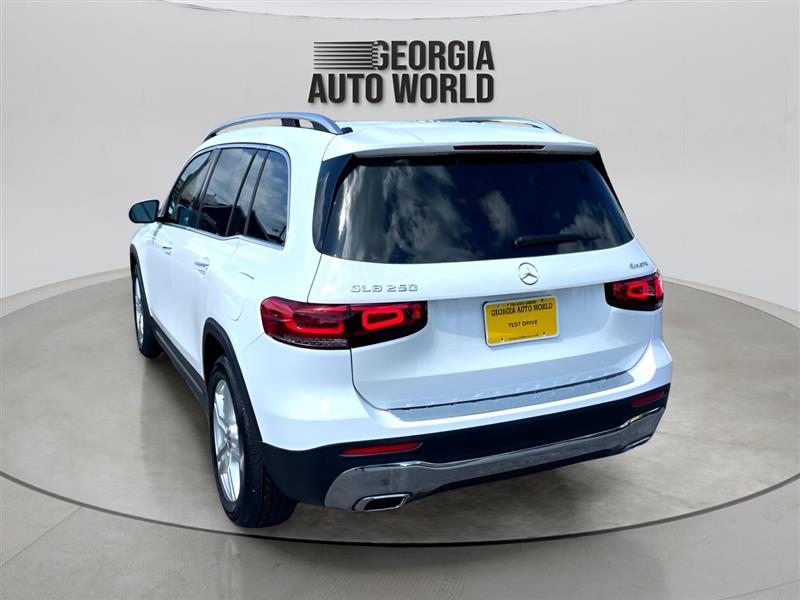 Mercedes-Benz GLB-Class GLB 250 4MATIC 2021 Mercedes-Benz GLB-Class GLB 250 4MATIC 2021