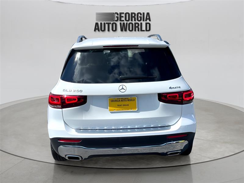 Mercedes-Benz GLB-Class GLB 250 4MATIC 2021 Mercedes-Benz GLB-Class GLB 250 4MATIC 2021