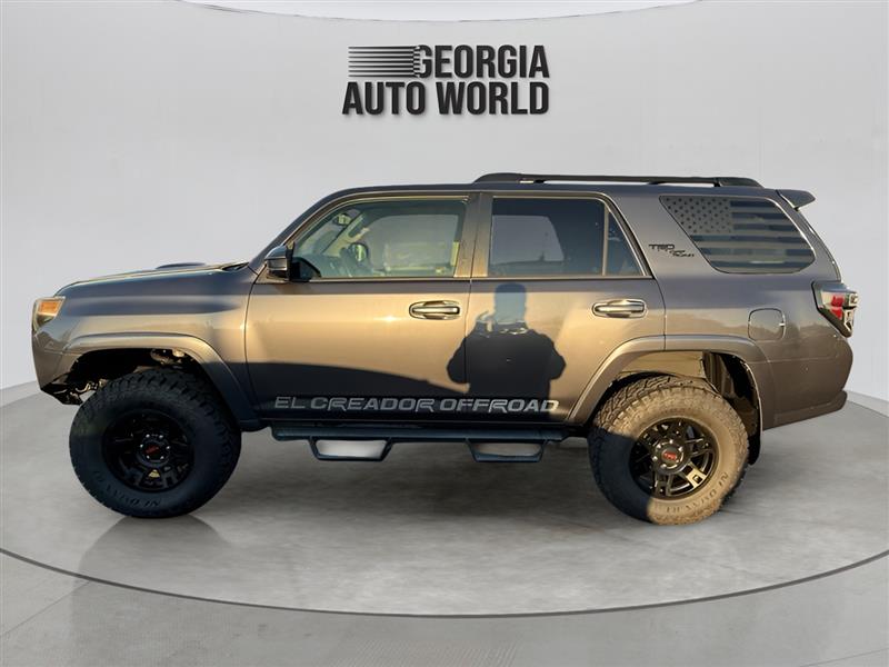 Toyota 4Runner TRD Off-road 4WD 2021