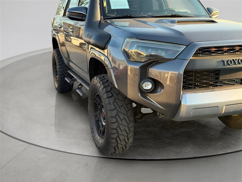 Toyota 4Runner TRD Off-road 4WD 2021