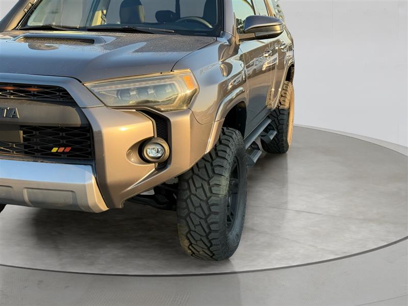 Toyota 4Runner TRD Off-road 4WD 2021