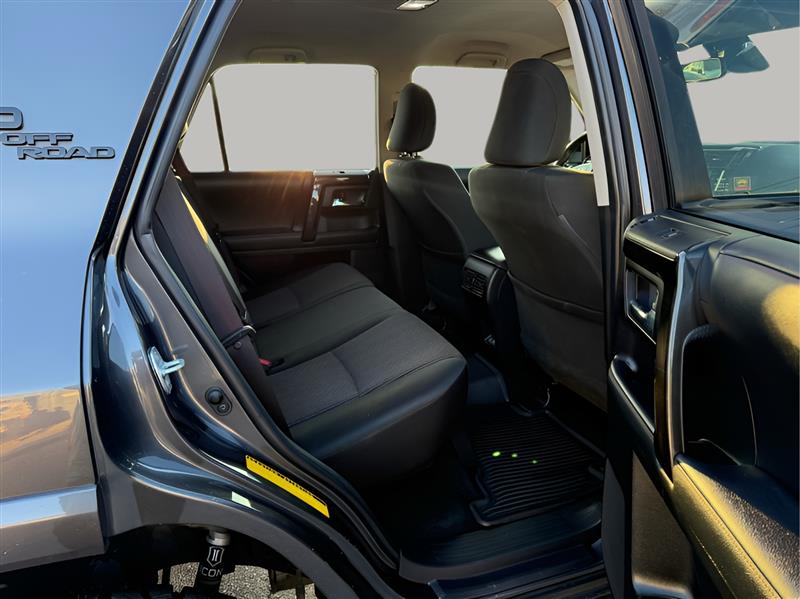 Toyota 4Runner TRD Off-road 4WD 2021