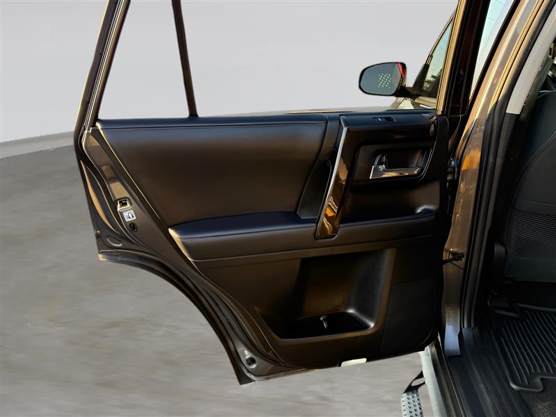 Toyota 4Runner TRD Off-road 4WD 2021