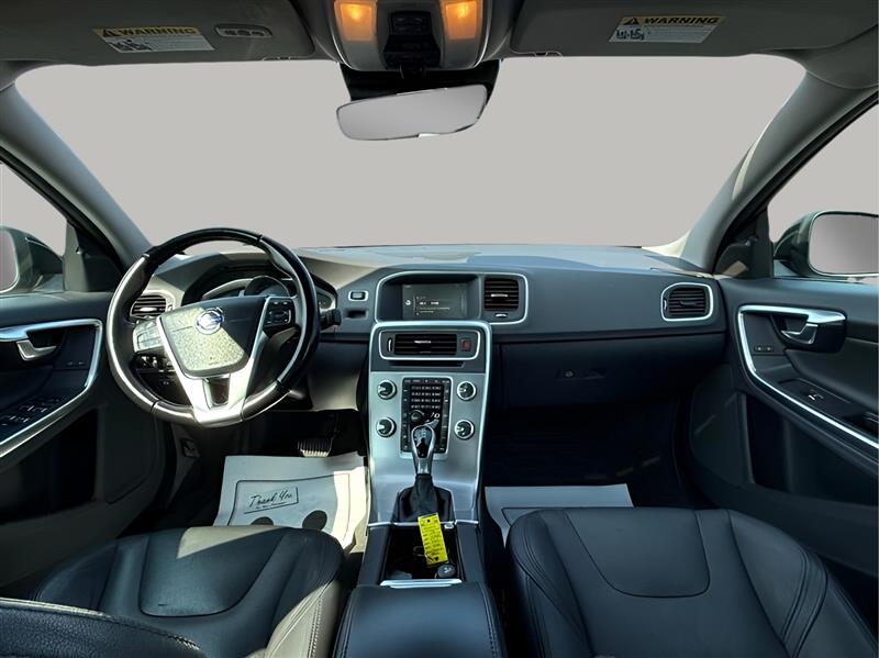 Volvo S60 T5 Inscription Platinum 2018 Volvo S60 T5 Inscription Platinum 2018